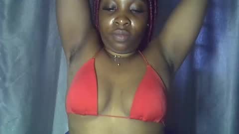 Snapshot of freaky_brula chatting on 11.17.25 freaky brula online show from 11.17.25