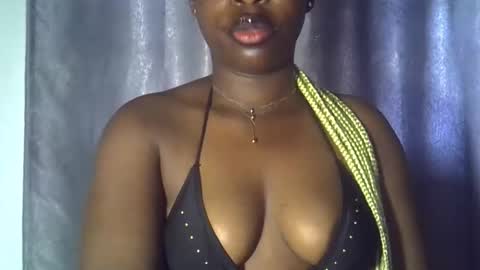 Snapshot of freaky_brula chatting on 12.16.25 freaky brula online show from 12.16.25