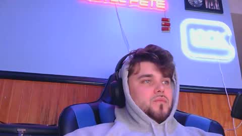 Snapshot of freaky_greek chatting on 01.15.26 Greek God online show from 01.15.26