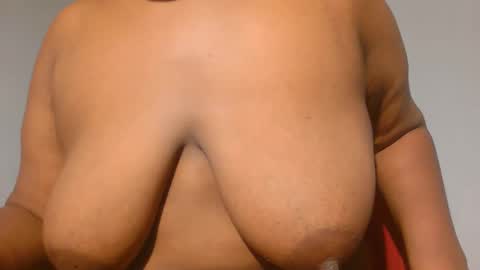 Snapshot of freaky_slut5 chatting on 11.09.25 freaky slut5 online show from 11.09.25