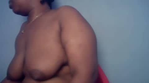 Snapshot of freaky_slut5 chatting on 02.01.26 freaky slut5 online show from 02.01.26