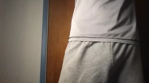 freakyboy698 online show from 09.18.25