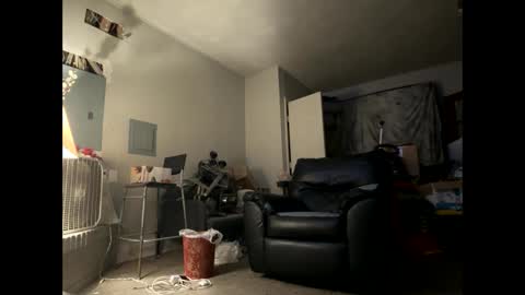 Freakybubba online show from 09.17.25