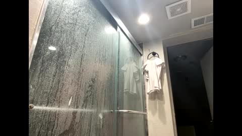 Freakybubba online show from 09.27.25