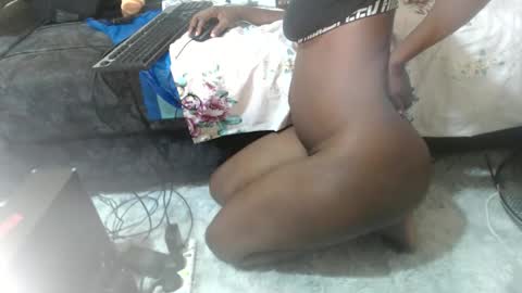 freakycoco1 online show from 04.16.26