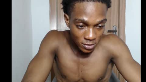 freakyslut30 online show from 02.13.25