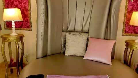    -  IG AnicolorsLive X AnicolorsLive        - online show from 09.18.25