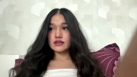 Mia online show from 06.27.26