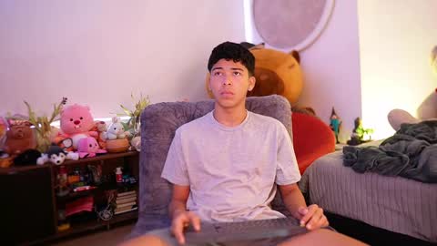 Juan  give it a thumbs up please its important online show from 09.19.25