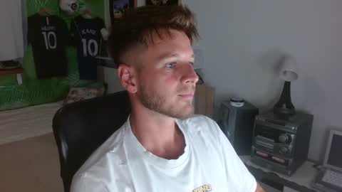 Snapshot of freddy_star chatting on 07.06.26 Frederick Perin online show from 07.06.26
