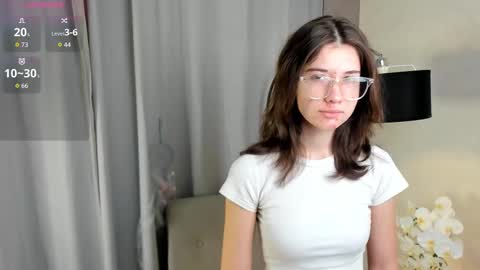 Snapshot of frederickafulling chatting on 12.20.25 Jane online show from 12.20.25