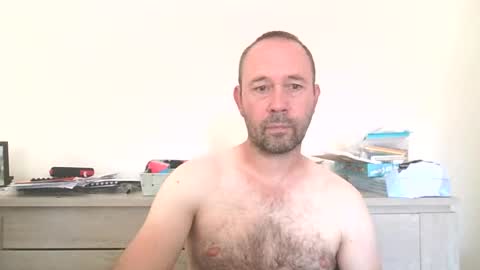 fredodu41 online show from 08.04.26