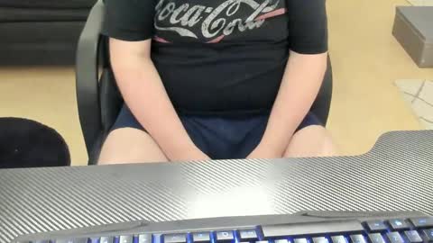 Snapshot of fredrik386959 chatting on 01.20.25 Fredrik online show from 01.20.25