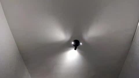 Snapshot of fredrik386959 chatting on 02.12.25 Fredrik online show from 02.12.25