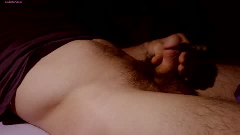 Snapshot of freemy_cebwam chatting on 04.27.26 Duckmysick online show from 04.27.26