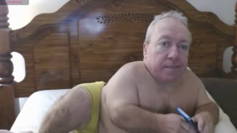 Cute Lil Man online show from 01.11.25