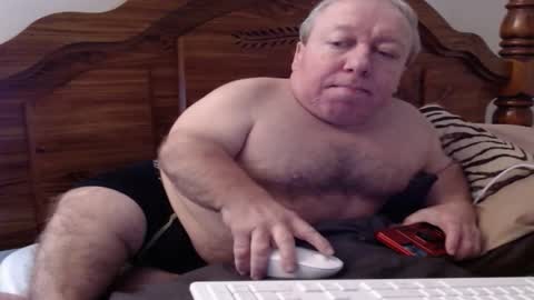 Cute Lil Man online show from 11.19.25