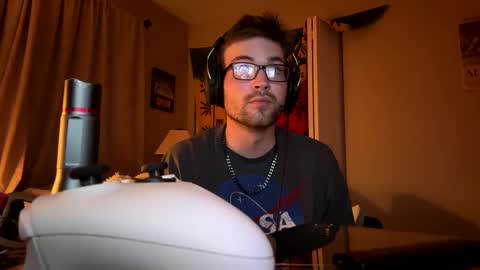 freezeskiii online show from 09.18.25