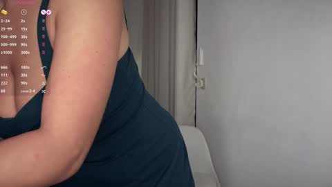 Lola and Jon -  online show from 09.23.25