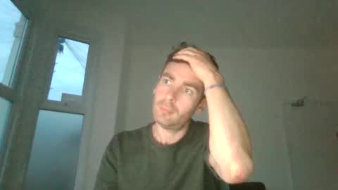 Snapshot of frenchbdmaninlondon chatting on 05.02.26 Horny Paul online show from 05.02.26