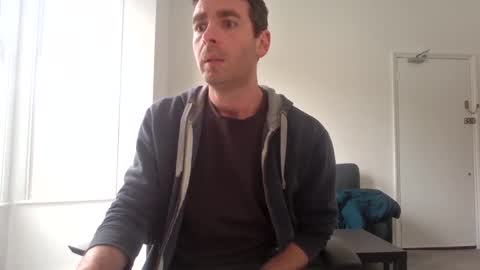 Snapshot of frenchbdmaninlondon chatting on 05.07.26 Horny Paul online show from 05.07.26