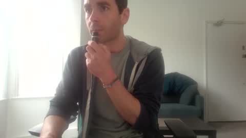 Snapshot of frenchbdmaninlondon chatting on 05.08.26 Horny Paul online show from 05.08.26