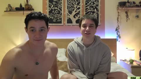 French Horny Bibs online show from 01.24.25