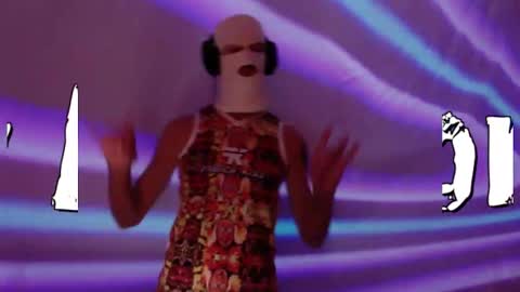 Snapshot of frenchkissdjfk chatting on 10.27.25 frenchkissdjfk online show from 10.27.25