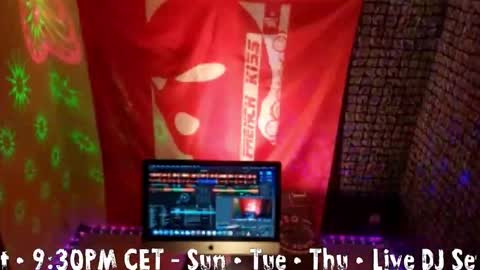 Snapshot of frenchkissdjfk chatting on 11.09.25 frenchkissdjfk online show from 11.09.25