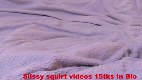 Snapshot of frenulumsnap chatting on 09.26.25 Meadow online show from 09.26.25