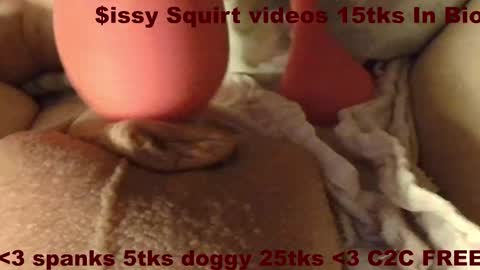 Snapshot of frenulumsnap chatting on 12.15.25 Meadow online show from 12.15.25