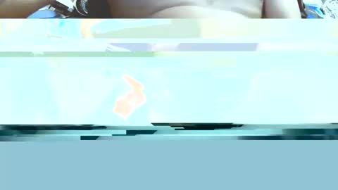 Snapshot of fresboyung chatting on 10.27.25 fresboyung online show from 10.27.25