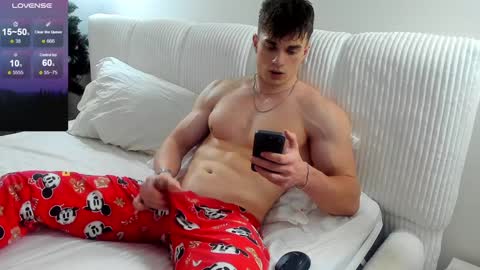 Snapshot of fresh_b1ood chatting on 01.12.25 Alex or Andrzej online show from 01.12.25
