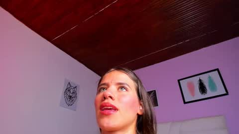 Snapshot of fresitalove01 chatting on 09.18.25 fresitalove01 online show from 09.18.25
