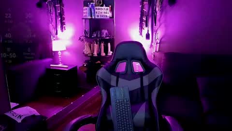     online show from 01.11.25