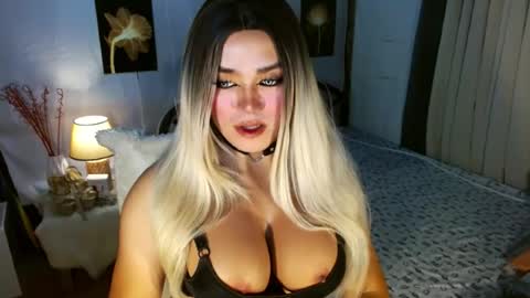 Miss Frea  online show from 08.07.26