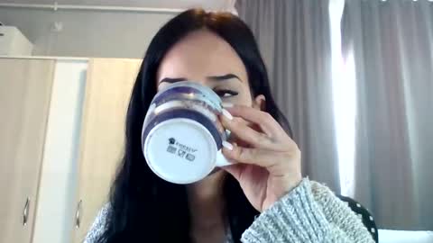 Freya online show from 11.11.25