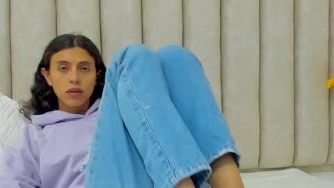 FREYA online show from 10.13.25