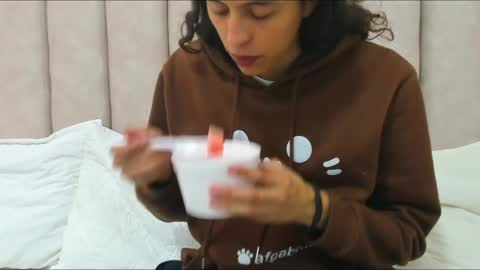 FreyaMoller  online show from 02.26.26