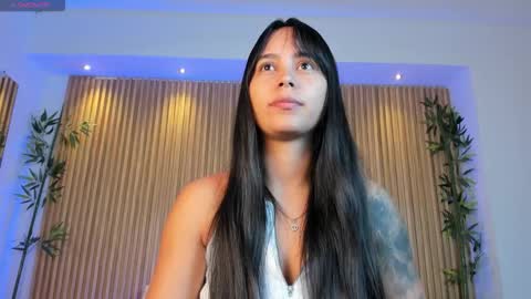Freyja Sweet online show from 10.12.25