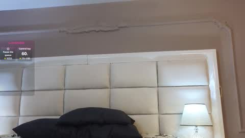 freyrvik online show from 10.18.25