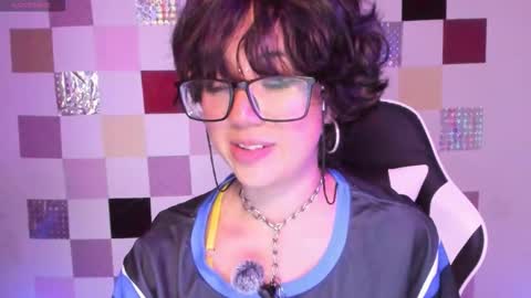 frida_lassi_ online show from 03.25.26