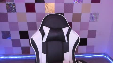 frida_lassi_ online show from 03.28.26