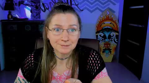 Frida Tander online show from 02.28.25