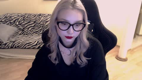 Lilith online show from 12.04.24