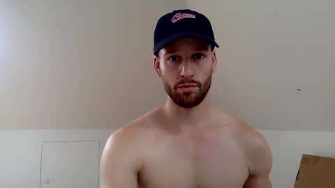 Snapshot of frozenyoga chatting on 09.25.25 frozenyoga online show from 09.25.25