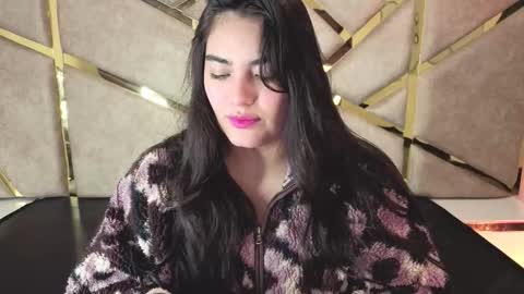 Snapshot of frreya_ chatting on 11.22.25 Frreya online show from 11.22.25