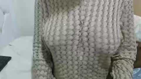 Snapshot of fruity28 chatting on 10.27.25 fruity28 online show from 10.27.25