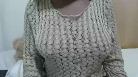 Snapshot of fruity28 chatting on 12.05.25 fruity28 online show from 12.05.25