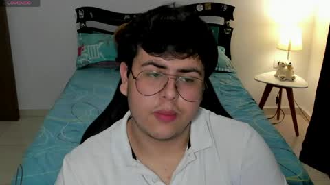 uwu online show from 04.04.26